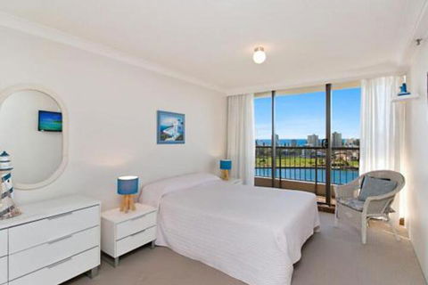 Seascape Unit 1402 Great Location & Amazing Water Views - Wagga Wagga Accommodation 6