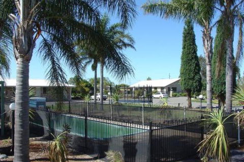 Palm Valley Motel - Accommodation Fremantle 0