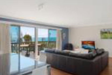 74 Ocean Parade - Phillip Island Accommodation 0