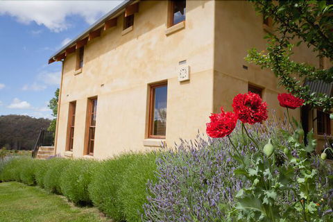 Kentisbury Country House - Surfers Gold Coast 3