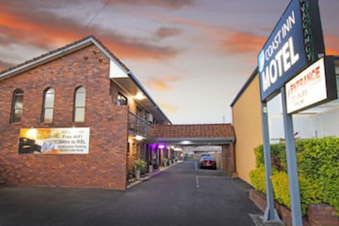 Coast Inn Motel - Hervey Bay Accommodation 0