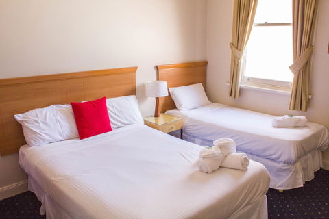 Gardners Inn Hotel - Victoria Tourism 4