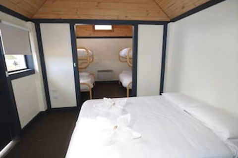 Habitat Chalet - Whitsundays Tourism 6