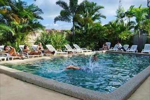 Cairns Beach House - Hervey Bay Accommodation 3
