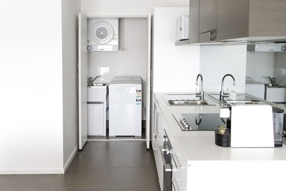 Abode Tuggeranong - thumb 4