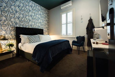Hotel Frangos - WA Accommodation 5