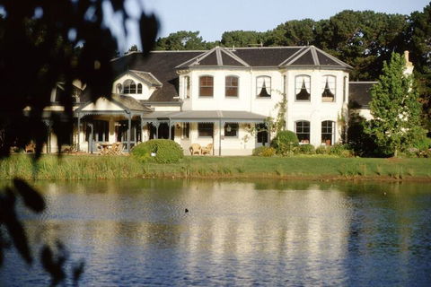 Woodman Estate - Luxury Country House Restaurant & Spa - Holiday Melbourne 1