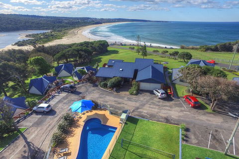 Beach Cabins Merimbula - Hervey Bay Accommodation 7