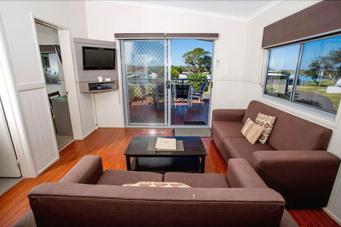 Reflections Holiday Parks Shaws Bay - Hervey Bay Accommodation 5