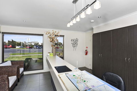 Elm Tree Motel - Accommodation Sydney 1