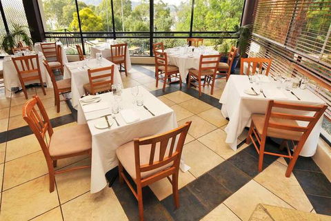 Ibis Styles Albury Lake Hume Resort - Victoria Tourism 3