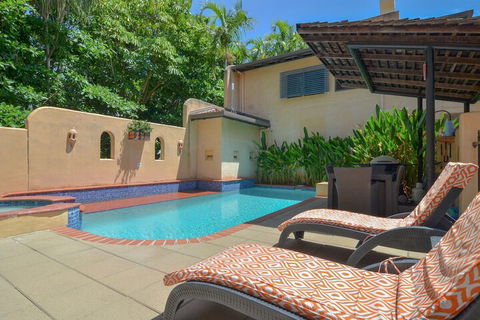 Villa San Michele - WA Accommodation 5
