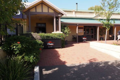Dongara Hotel Motel - Hotel VIC 0