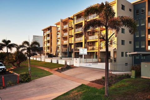 The Point Resort - Accommodation Yamba 1
