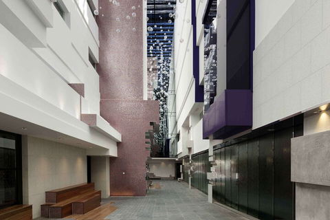 The Sebel Melbourne Docklands Hotel - Accommodation Newcastle 3