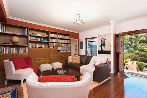 Villa Della Rosa Bed & Breakfast - Whitsundays Tourism 3