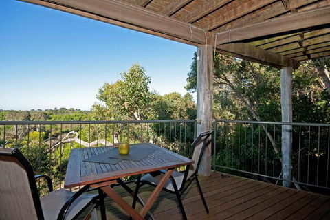 HideAway Haven - WA Accommodation 5