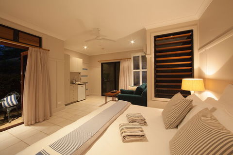 Cavvanbah Beach House - Casino Accommodation 3