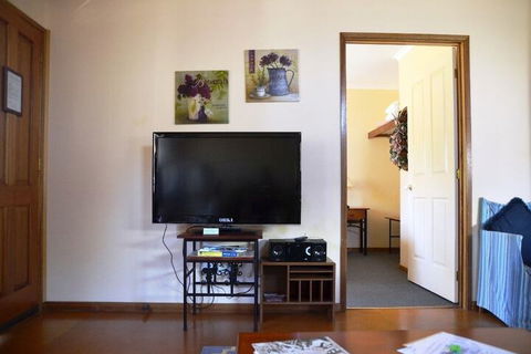 Avoca Cottages - Mackay Tourism 6