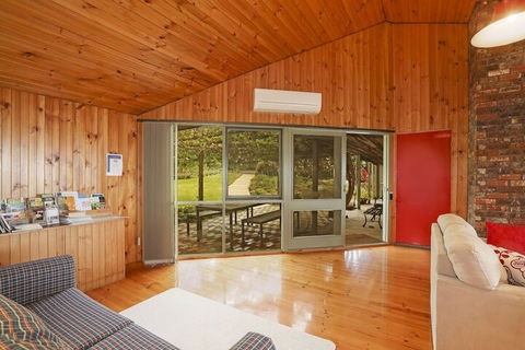 Wanawong Retreat - Tourism Bookings WA 2