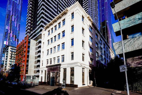 The Village Melbourne - Tweed Heads Accommodation 3