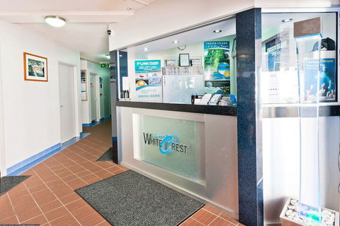 White Crest Apartments - Holiday Adelaide 4