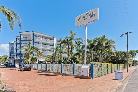 White Crest Apartments - Holiday Adelaide 2