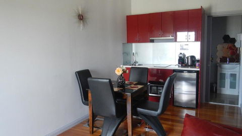 Avala Accommodation - Victoria Tourism 1