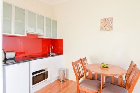 Avala Accommodation - Victoria Tourism 4