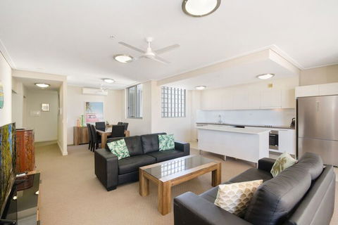 Direct Hotels â€“ Dalgety Apartments - Accommodation NSW 7