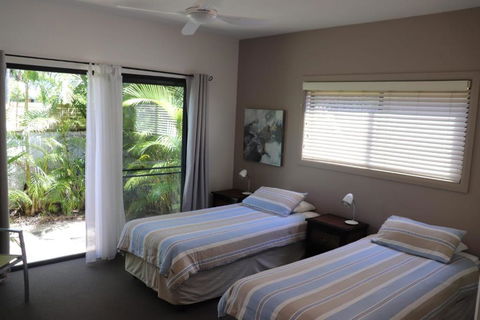 AtLIZZIE - Whitsundays Tourism 3
