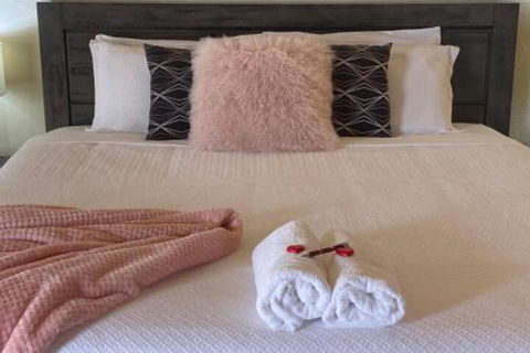 Double Nut Chalets Daylesford - Broome Tourism 5