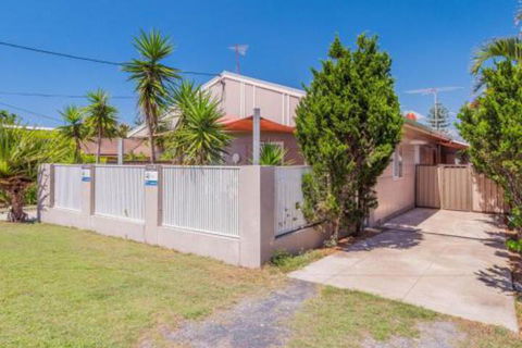 Yamba Daze Sunset Pet Friendly - Lightning Ridge Tourism 4