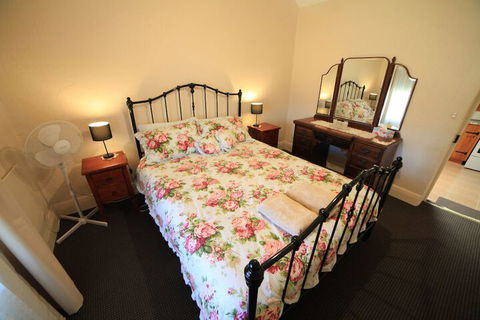 Miss Mabel Cottage - Adults Only - Tourism Bookings 1