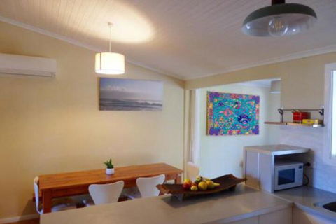 Driftwood On Dover - Accommodation Directory 6