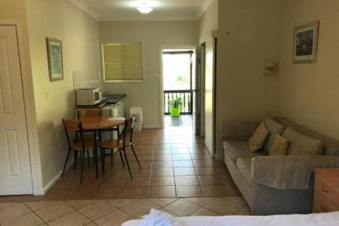 Wamberal Cottage - Tourism Bookings WA 3