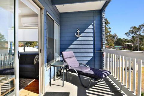 Lazy Days Beach House Jervis Bay â€“ Pet Friendly 4 Mins Walk To Beach - Yamba Accommodation 6