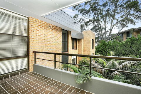 Sunny & Spacious Two Bdr Apt SPF13 - Accommodation Newcastle 5