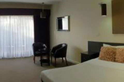 Hogans Motel - Accommodation Find 7
