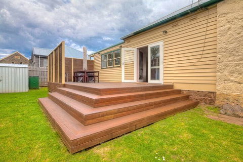 Carrick Fergus - Northern Rivers Accommodation 1