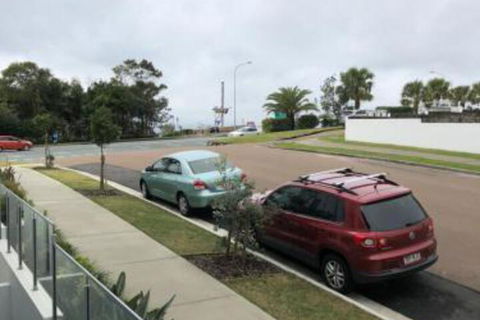 Elysee Apartments - Sunshine Coast Guide 5