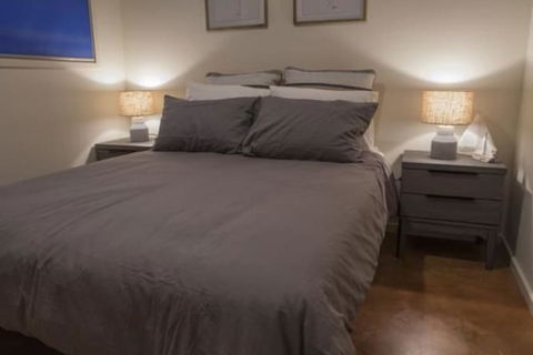 The Hill House - Accommodation QLD 6