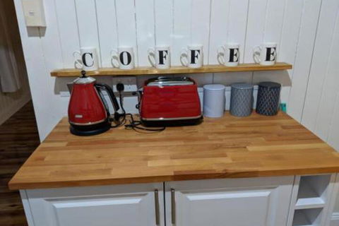 Victorias Cottage Warwick B & B - Accommodation Fremantle 3