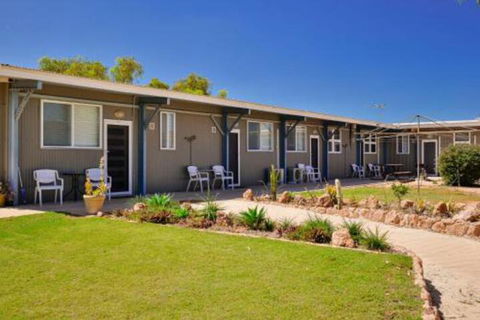 Getaway Villas Unit 38 4 1 Bedroom Self Contained Accommodation - WA Accommodation 0