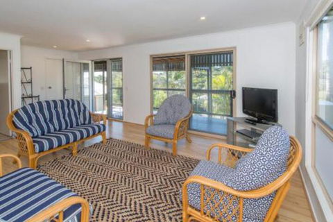 31 George Nothling Drive - Whitsundays Tourism 2