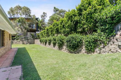 33 George Nothling Drive - Sunshine Coast Guide 4