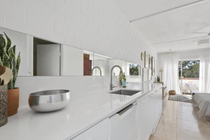 Eastern Brisbane QLD Accommodation Newcastle