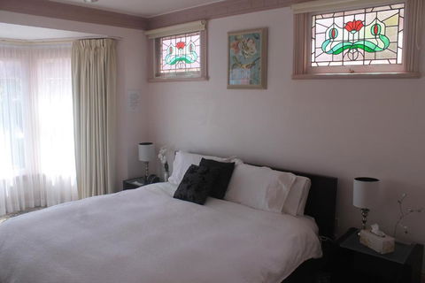 Gardenia House - Wagga Wagga Accommodation 1