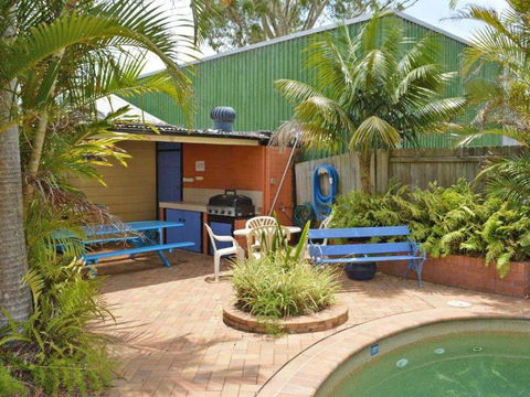 5 Ocean Breeze Shoal Bay Avenue Fabulous Location Opposite Shoal Bay Beach! - Holiday Melbourne 6