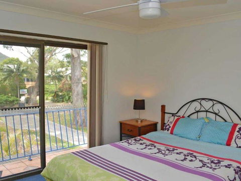 5 Ocean Breeze Shoal Bay Avenue Fabulous Location Opposite Shoal Bay Beach! - Holiday Melbourne 5